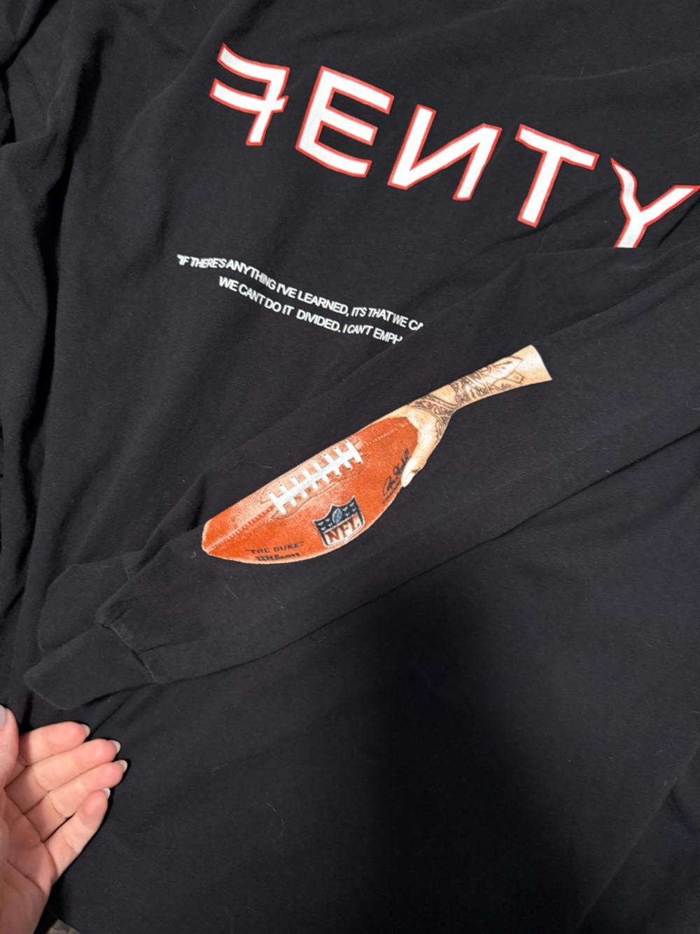 Rihanna FENTY Super Bowl long sleeve - Picture 2 of 2